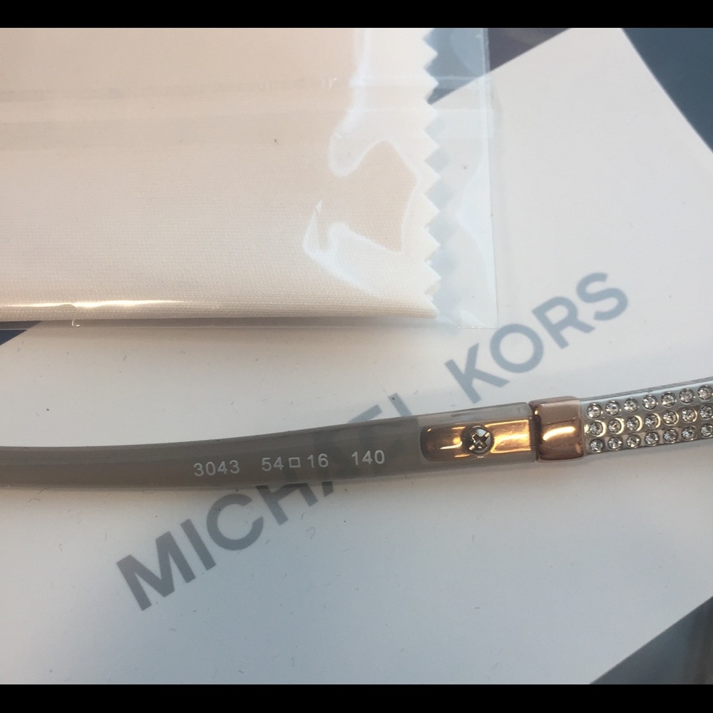Michael Kors eye glasses - Picture 5 of 6